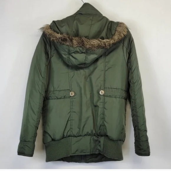 DOLLHOUSE Hooded Bomber Green Puffer Jacket Size Medium - Picture 4 of 7
